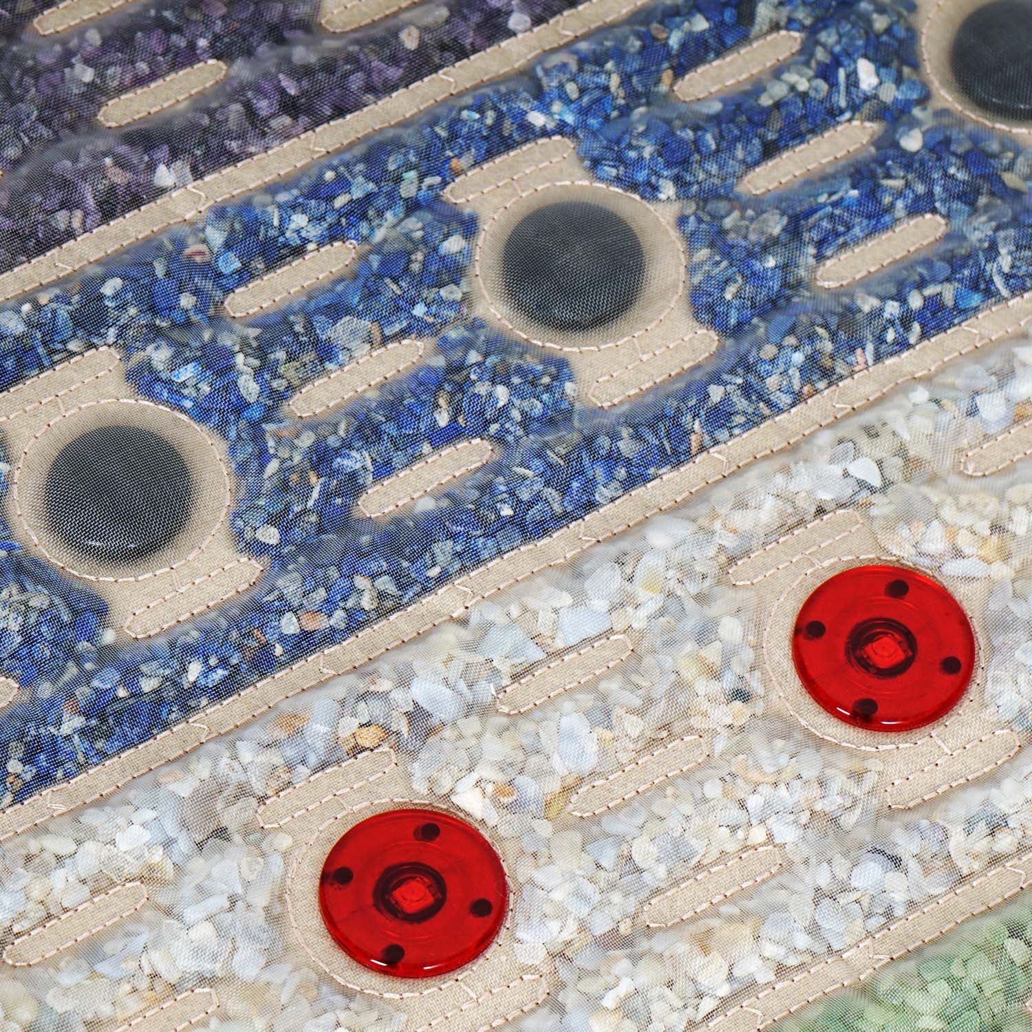 Rainbow Crystal Mini Mat detailed red lights
